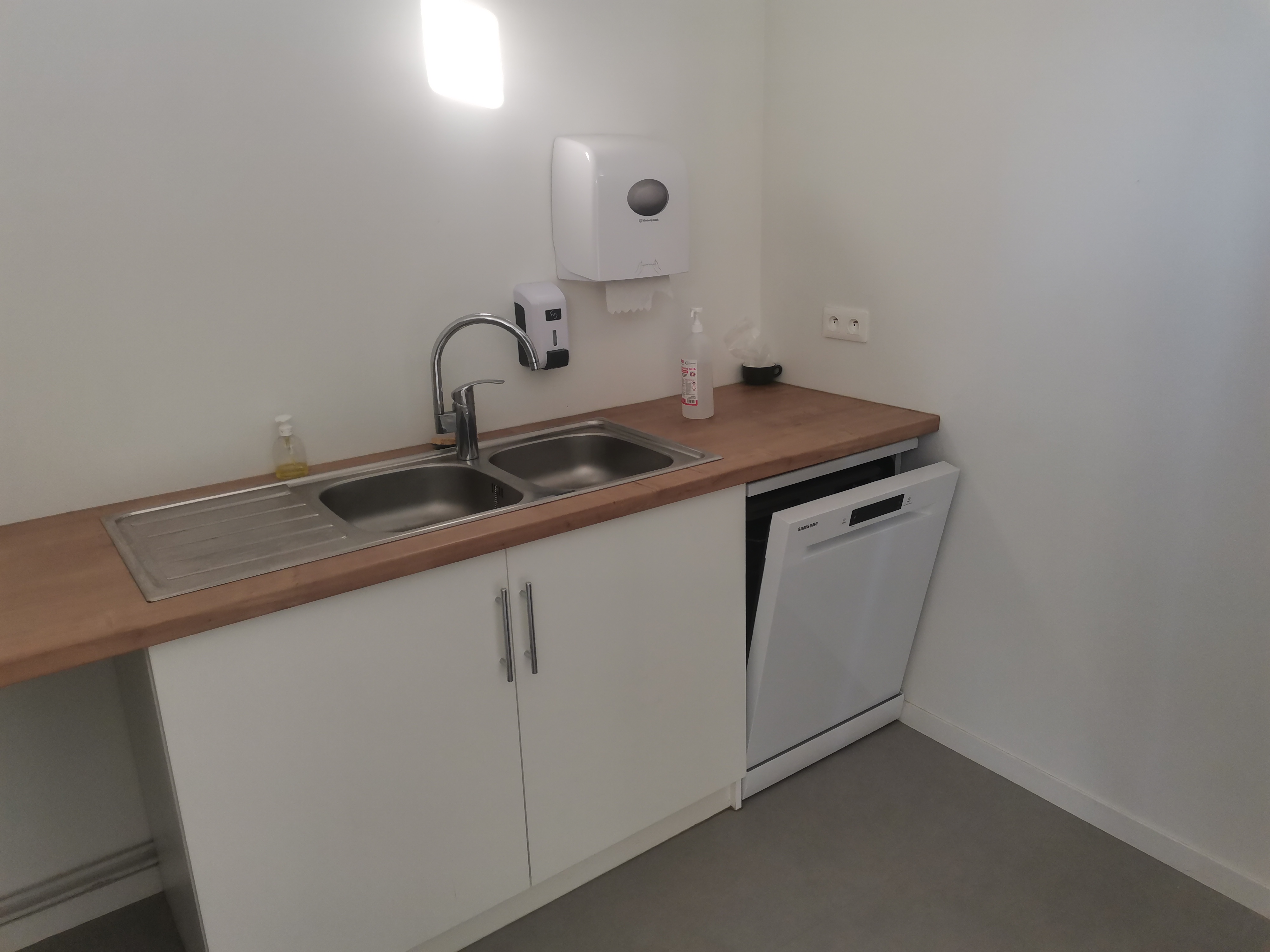 MPT Kitchenette LV